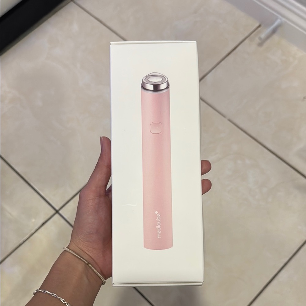 Pink Medicube Booster Pro Mini